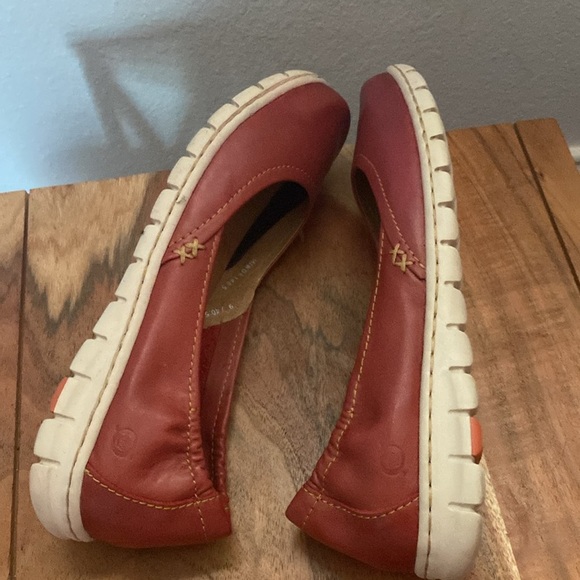Born Reija Women's Leather Flats Size 9/40.5 - Picture 4 of 7